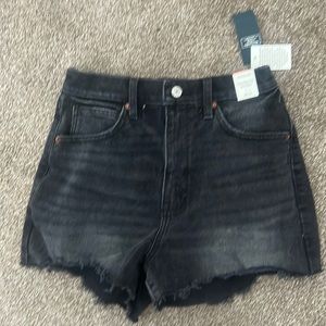 Abercrombie & Fitch short NWT 26 / 2. Black wash